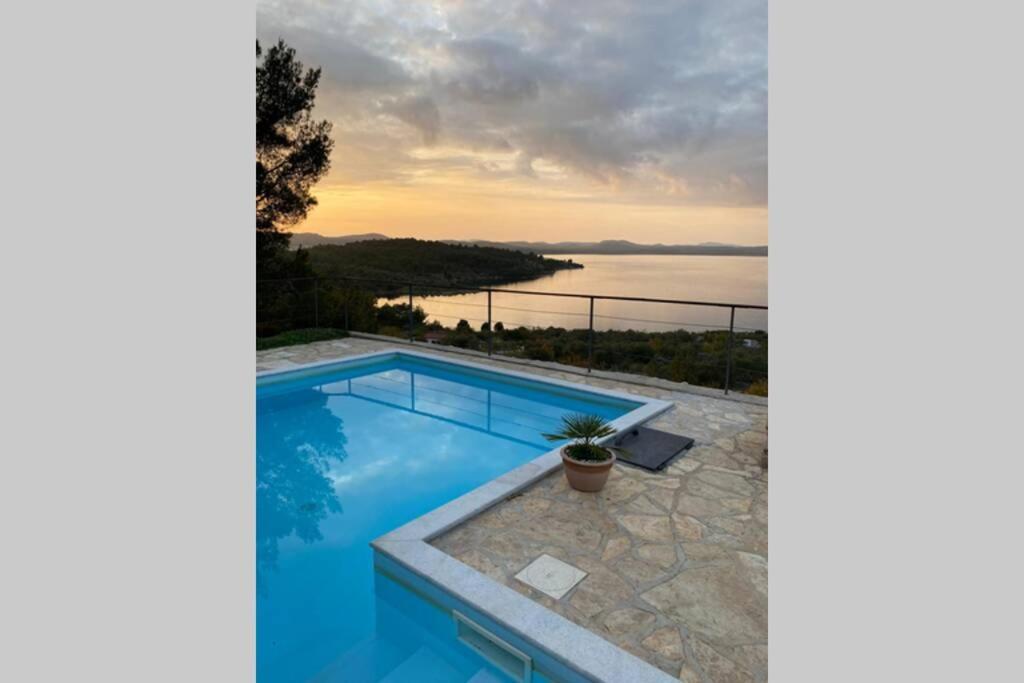 Holiday Home Parma Šibenik Exteriör bild